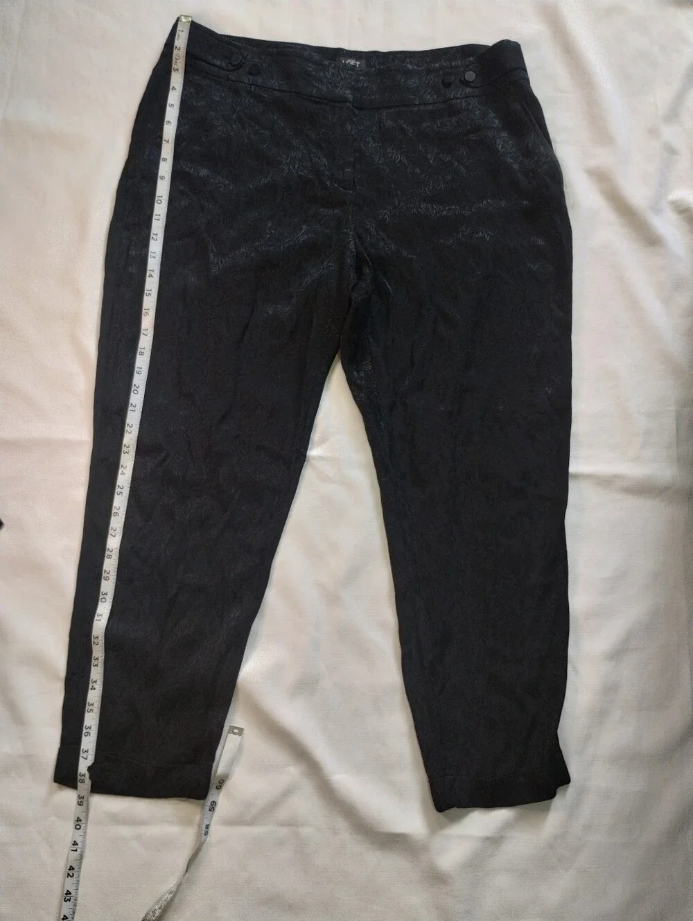 LOFT Black Textured Cropped Pants - Picture 3 of 11